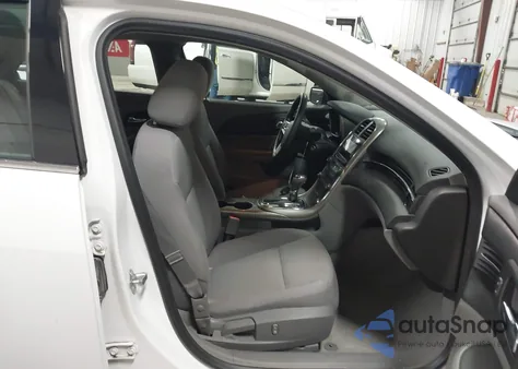 2013 Chevrolet Malibu 1Ls из США, поврежденный, VIN 1G11B5SA0DF175779